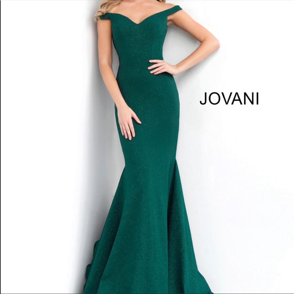 Jovani Size 10 Glitter Gown!! Stunning!MAKE OFFER✨